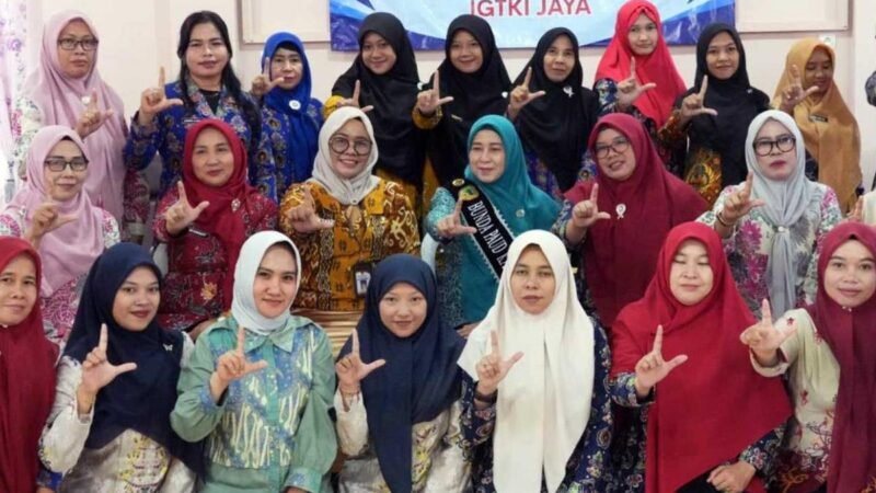 Narasumber Pertemuan Rutin IGTKI-PGRI, Bunda PAUD Barito Utara Tekankan Pentingnya Pembelajaran Menyenangkan