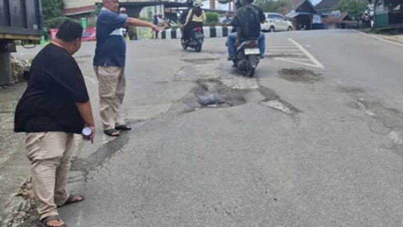 Gerak Cepat PUPR Barito Utara Segera Atasi Perbaikan Ruas Jalan Sudirman