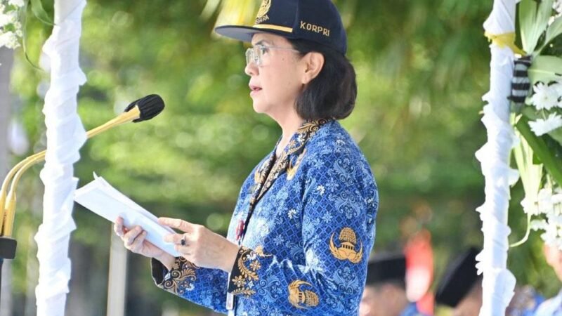 Pj. Sekda Kalteng Pimpin Upacara Peringatan Harlah Pancasila
