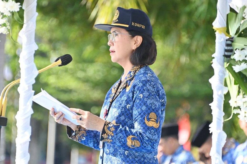 Pj. Sekda Kalteng Pimpin Upacara Peringatan Harlah Pancasila