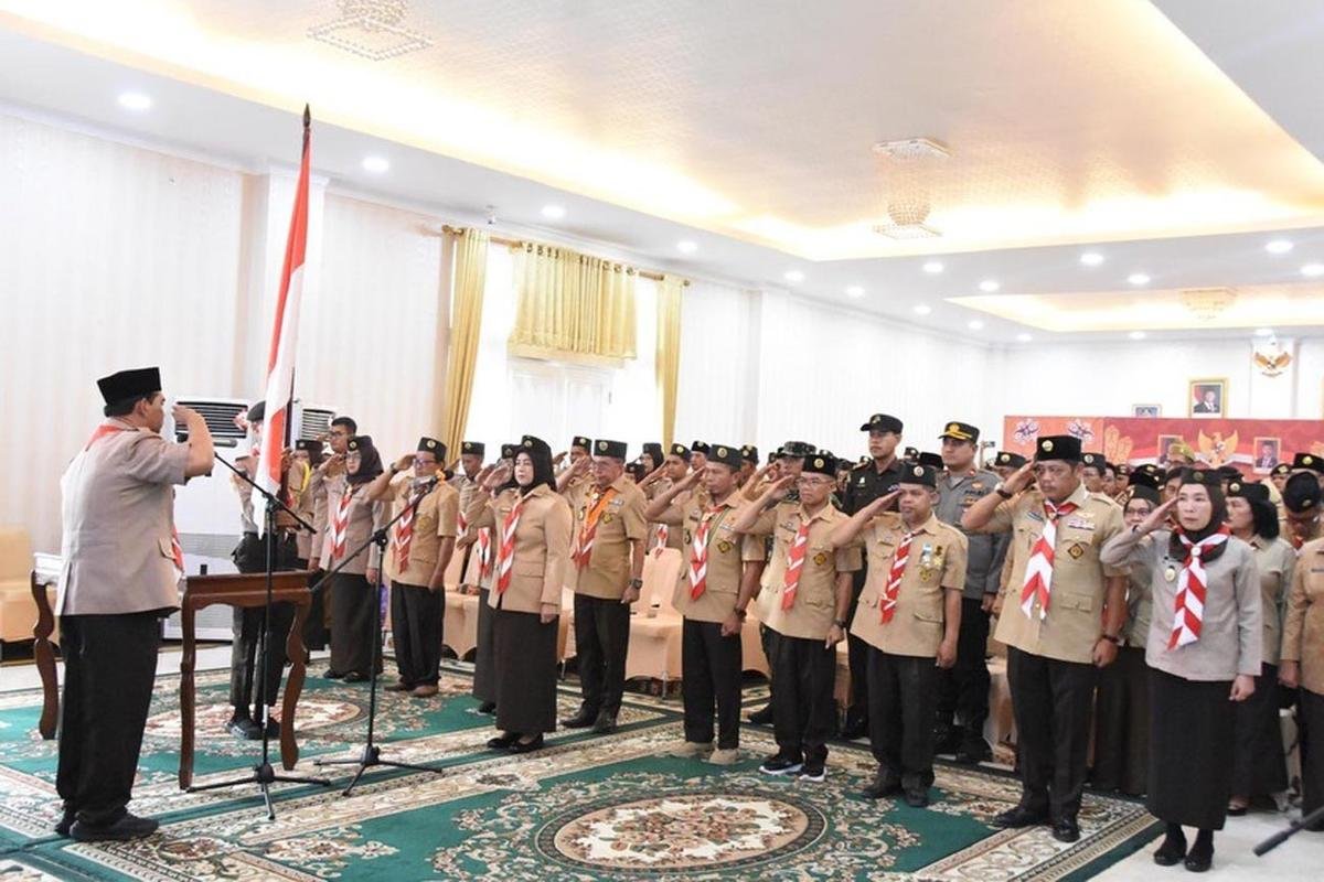 Hj. Maya Savitri Shalahuddin Resmi Jabat Ketua Kwarcab Gerakan Pramuka Barito Utara 2026-2031
