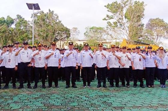Pimpin Apel di Dinas PUPR, Bupati Serukan Loyalitas dan Kerja Sama yang Solid Kepada Para ASN