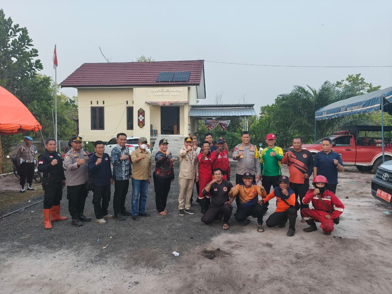 Di Posko Penanganan Darurat Karhutla, Kapolsek Sabangau Sambut Kunjungan Gubernur dan Kapolda Kalteng