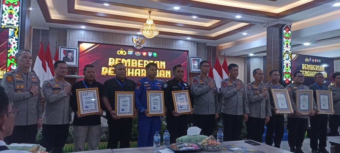 Ikuti Rakernis Humas Polri, Kasihumas dan Kasubsipidm Polresta Palangka Raya Perkuat Kompetensi Kehumasan