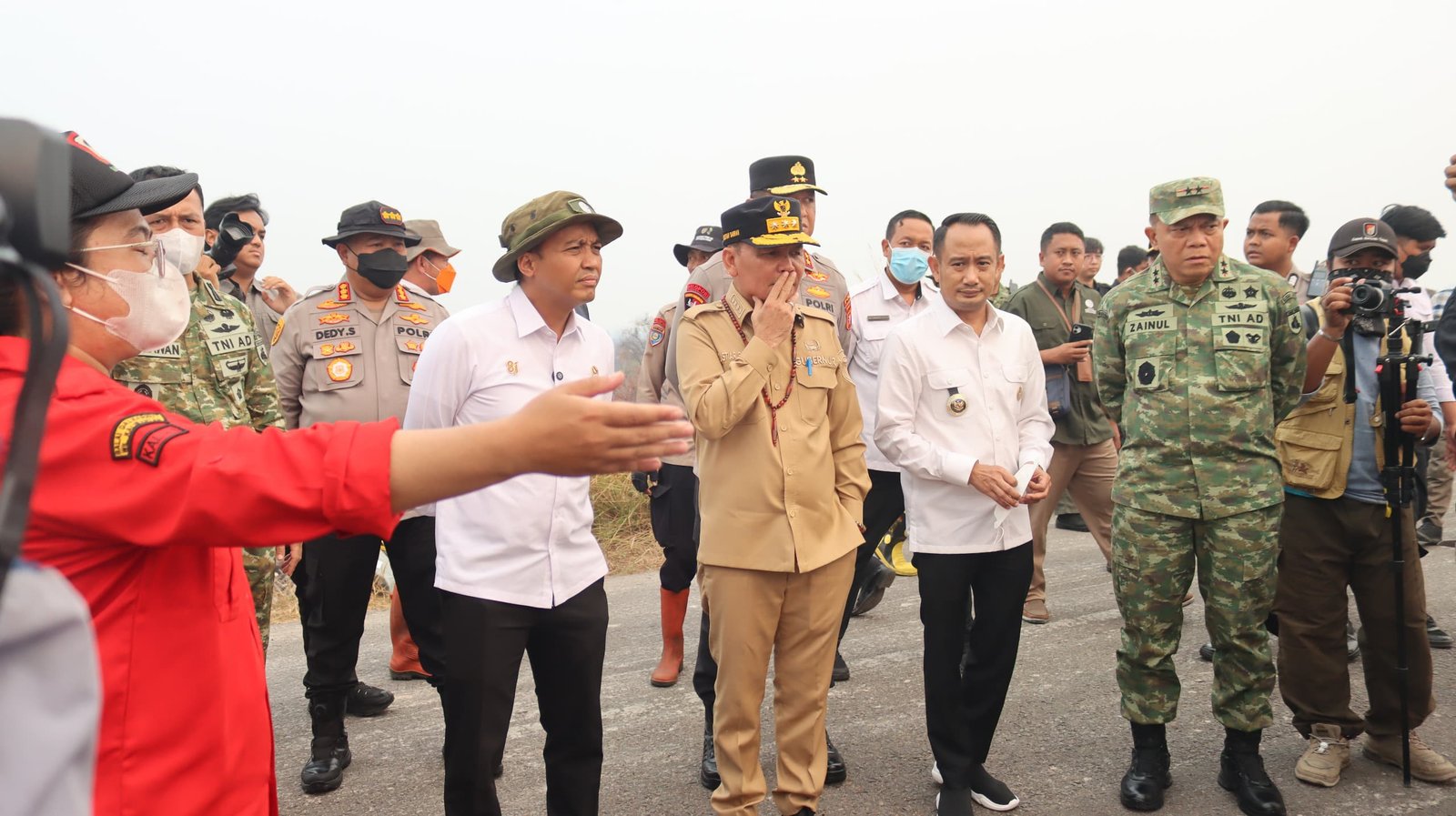 Kapolresta Palangka Raya Dampingi Rombongan Menhut RI Tinjau Karhutla di Petuk Katimpun