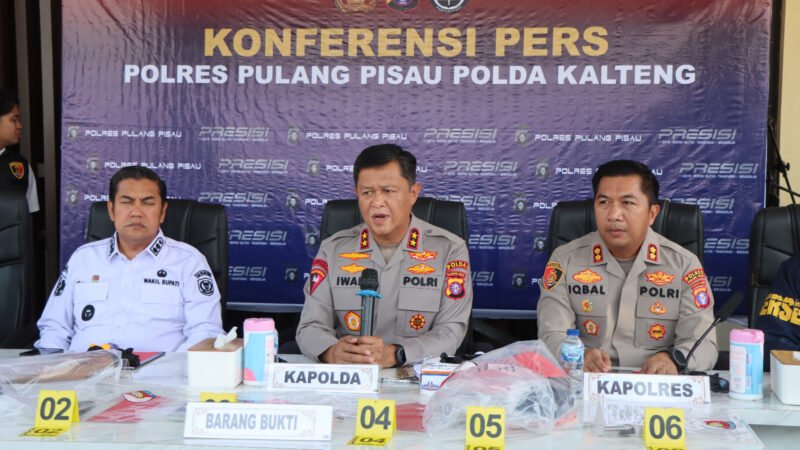 Konferensi Pers Kapolda Kalteng Ungkap 2 Pelaku Karhutla di Pulang Pisau, Bakar 12 Titik Lahan dan Ancam Saksi dengan Senapan Angin
