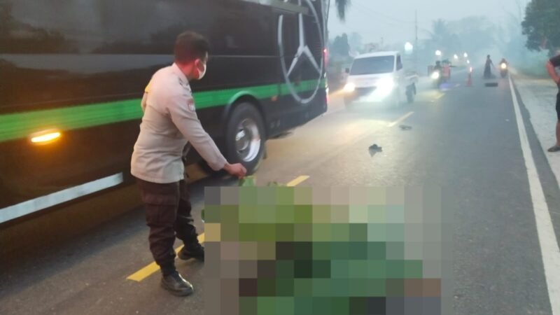 Quick Respons Laka Lantas, Polsek Sabangau Amankan TKP di Jalan Mahir Mahar