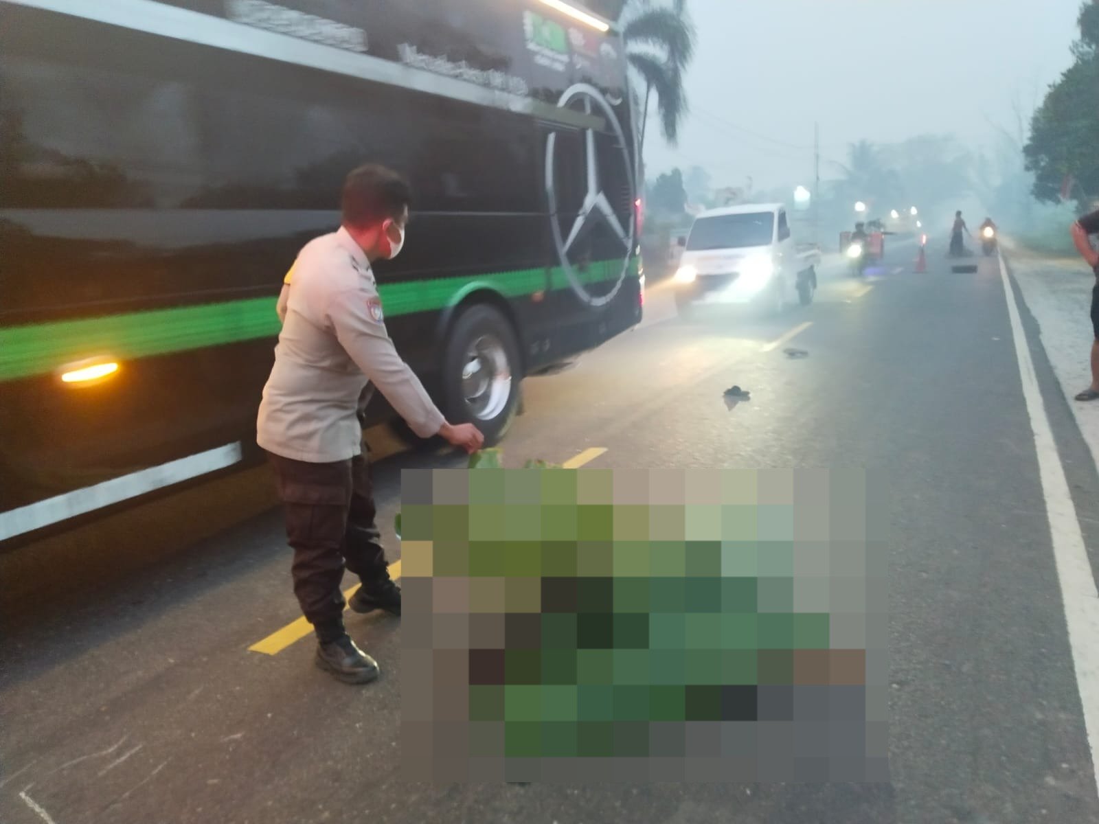 Quick Respons Laka Lantas, Polsek Sabangau Amankan TKP di Jalan Mahir Mahar