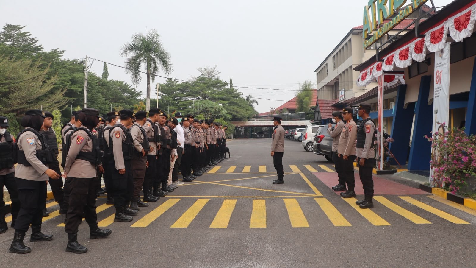 Siapkan Pam Aksi Damai, Polresta Palangka Raya Gelar Apel Kesiapan di Kanwil ATR/BPN Kalteng