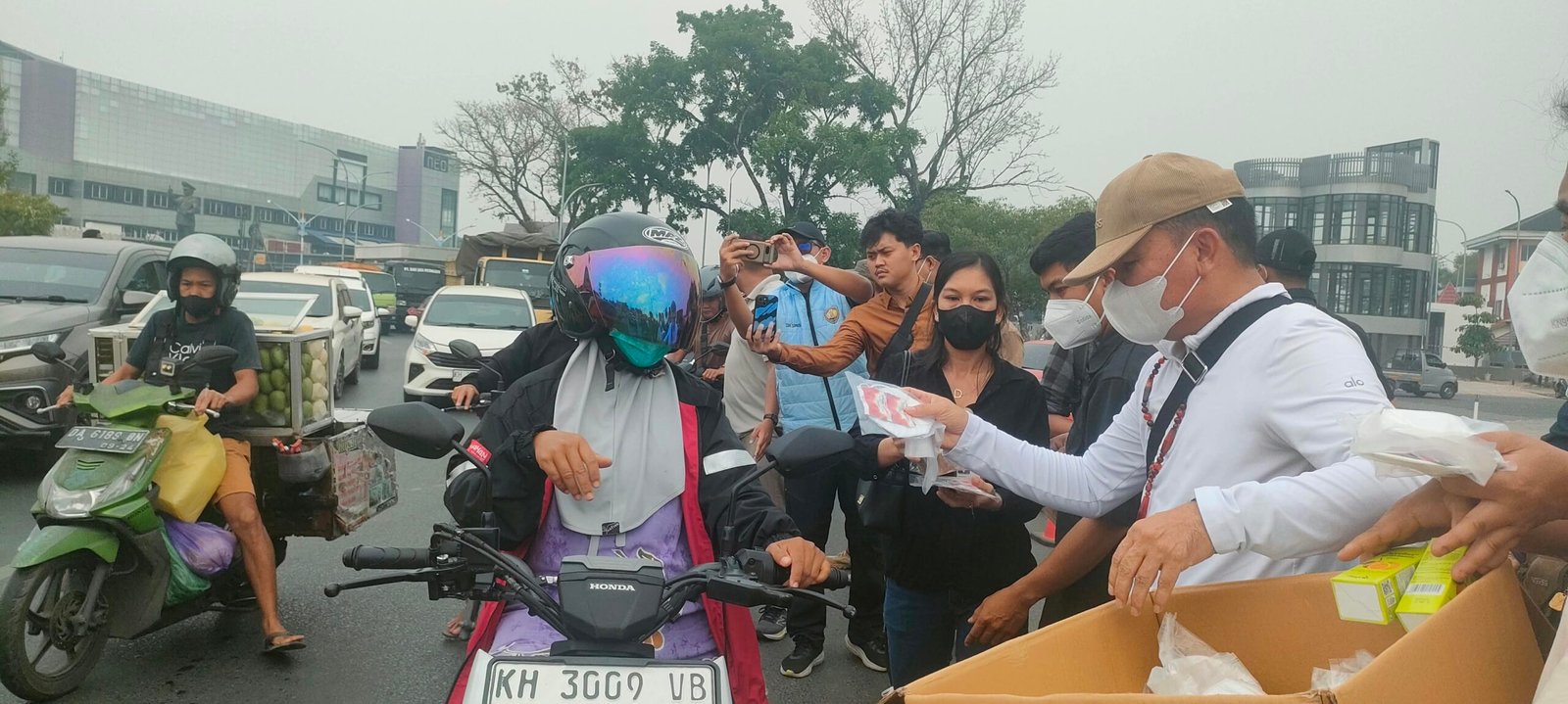 Pemprov Kalteng Bagikan 3.000 Masker dan Sediakan Layanan Oksigen Gratis di Palangka Raya